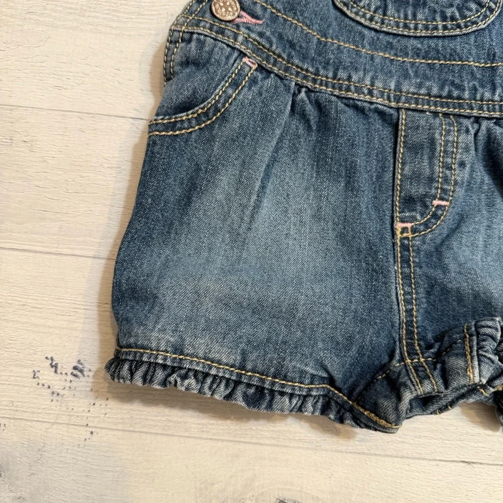 OshKosh B'Gosh girls denim shortalls overalls flower appliqué‎ size 18 months